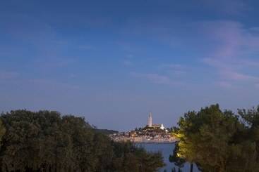 Maistra Select Family Hotel Amarin
