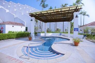 Grand Coloane Resort