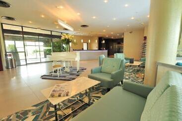 Отель Best Western Plus Evreux Palais Des Congrès