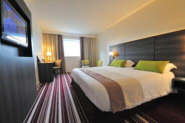 Отель Best Western Plus Evreux Palais Des Congrès