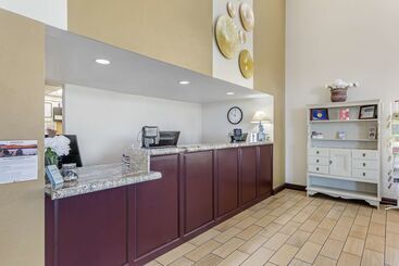 هتل Best Western Superstition Springs Inn