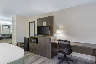 هتل Best Western Superstition Springs Inn