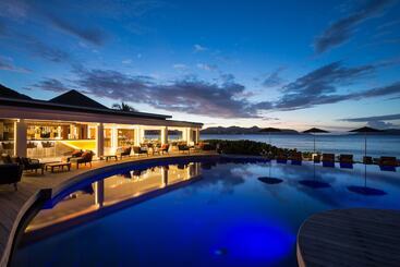 هتل Christopher Saint Barth