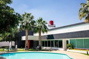 هتل Fiesta Inn San Luis Potosi Glorieta Juarez