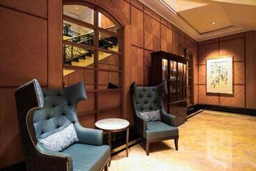 Four Seasons Hotel Singapore
