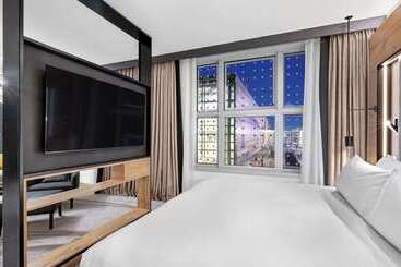 هتل Hilton Munich Airport