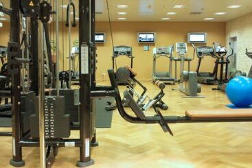هتل Hilton Munich Airport