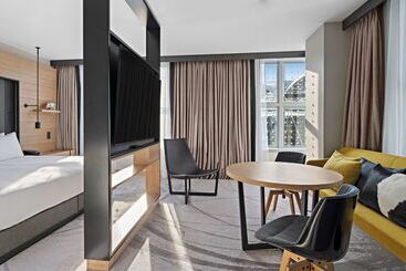 هتل Hilton Munich Airport