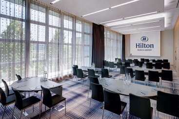 هتل Hilton Munich Airport
