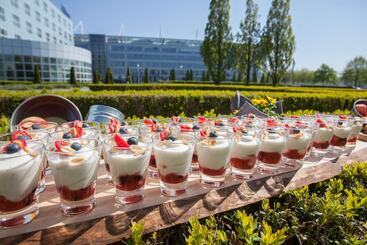 هتل Hilton Munich Airport
