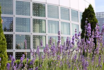 هتل Hilton Munich Airport
