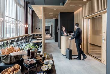 هتل Hilton Munich Airport