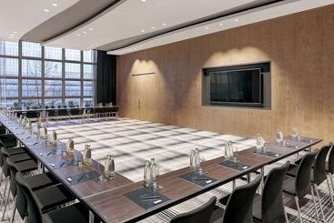 هتل Hilton Munich Airport