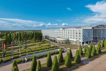 هتل Hilton Munich Airport