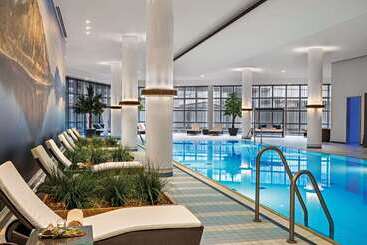 هتل Hilton Munich Airport