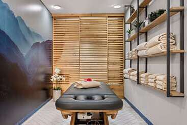 هتل Hilton Munich Airport