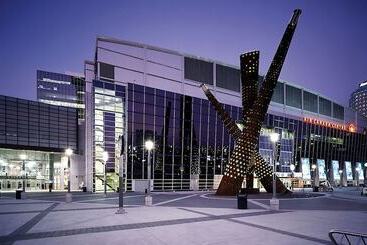هتل Holiday Inn   Mississauga Toronto West, An Ihg