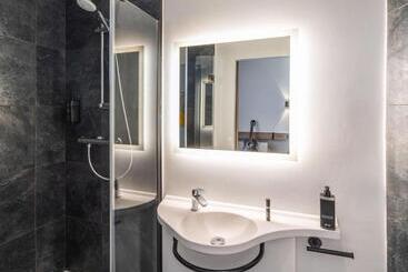 هتل Ibis Brest Centre