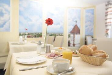 Intercityhotel Freiburg