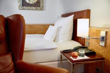 Lindner Hotel Dusseldorf Airport, Part Of Jdv By Hyatt