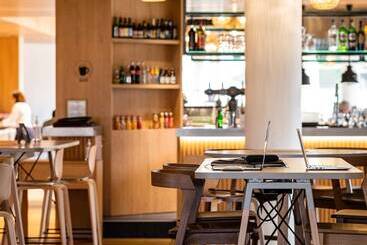 هتل Mercure Compiegne Sud