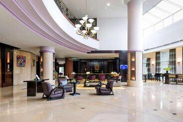 هتل Pullman Bucharest World Trade Center