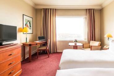 هتل Pullman Bucharest World Trade Center