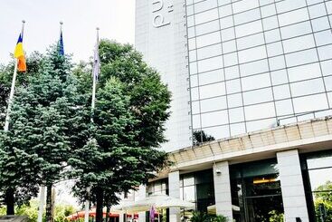 هتل Pullman Bucharest World Trade Center