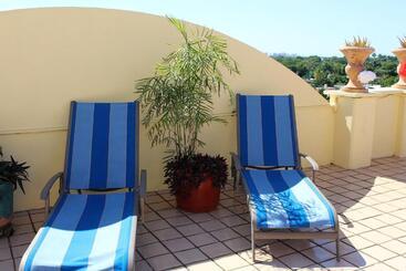 هتل Residencial