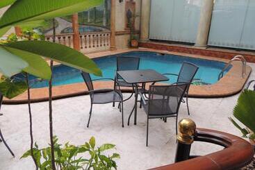 هتل Residencial