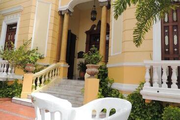 هتل Residencial