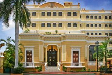 هتل Residencial