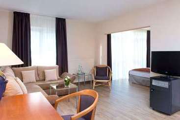 Отель Wyndham Hannover Atrium