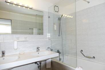Отель Wyndham Hannover Atrium