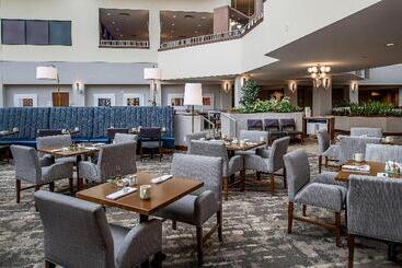 Crowne Plaza Hotel St. Louis Airport, An Ihg