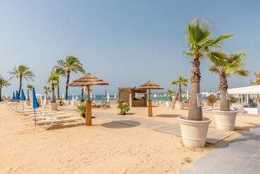 استراحتگاه Holiday Inn Nice   Port St Laurent, An Ihg