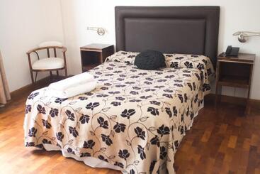 هتل Albertina Boutique