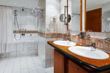 Azimut Hotel Olympic Moscow