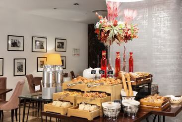 Azimut Hotel Olympic Moscow