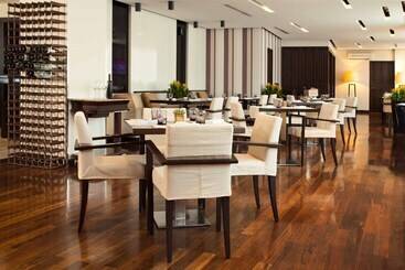 Azimut Hotel Olympic Moscow