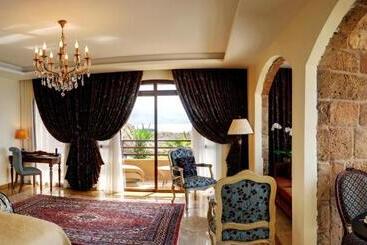 هتل Byblos Sur Mer