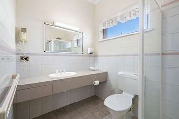 هتل Comfort Inn & Suites King Avenue