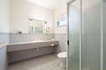 هتل Comfort Inn & Suites King Avenue