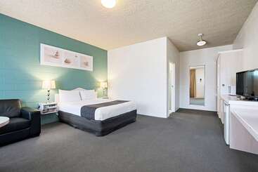 هتل Comfort Inn & Suites King Avenue