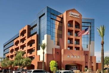 هتل Drury Inn & Suites Phoenix Airport