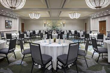 هتل Fairmont Waterfront