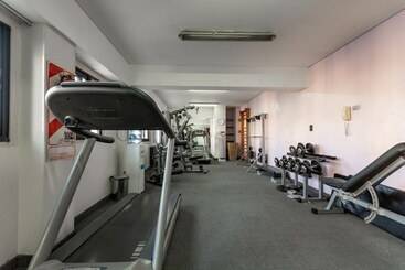 Feir S Park Hotel & Rooftop