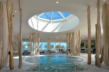 هتل Le Méridien Nouméa Resort & Spa