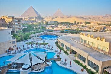 هتل Le Méridien Pyramids  & Spa