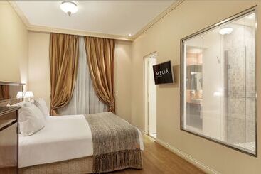 هتل Melia Recoleta Plaza